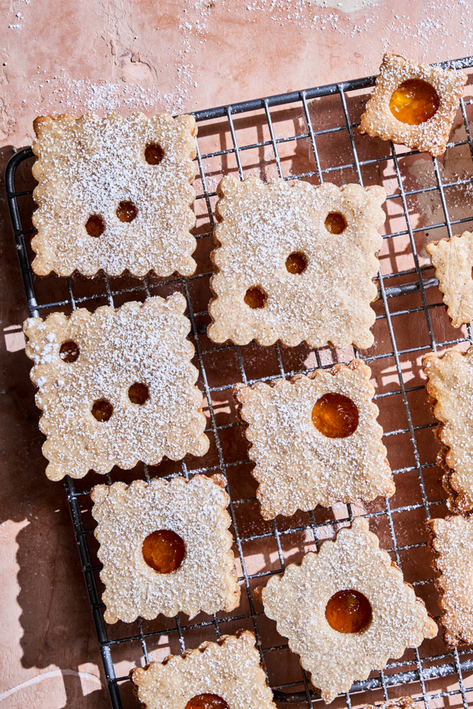 200725_COLOMBIANA_TOASTED_BARLEY_JAM_COOKIES_008