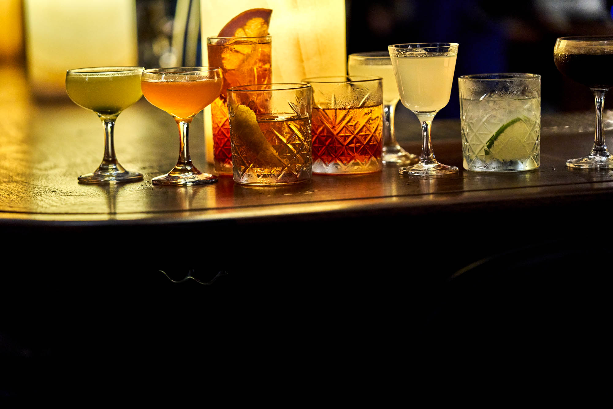 211012_COMODO_Shot_28_Bar_176